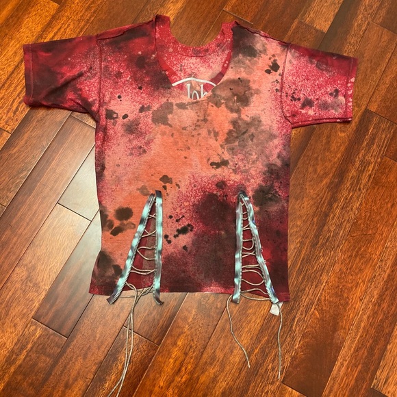 Distressed Tee - Picture 1 of 10